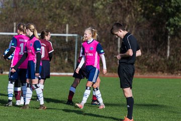 Bild 369 - B-Juniorinnen Halstenbek-Rellingen - Hamburger SV 2 : Ergebnis: 3:8